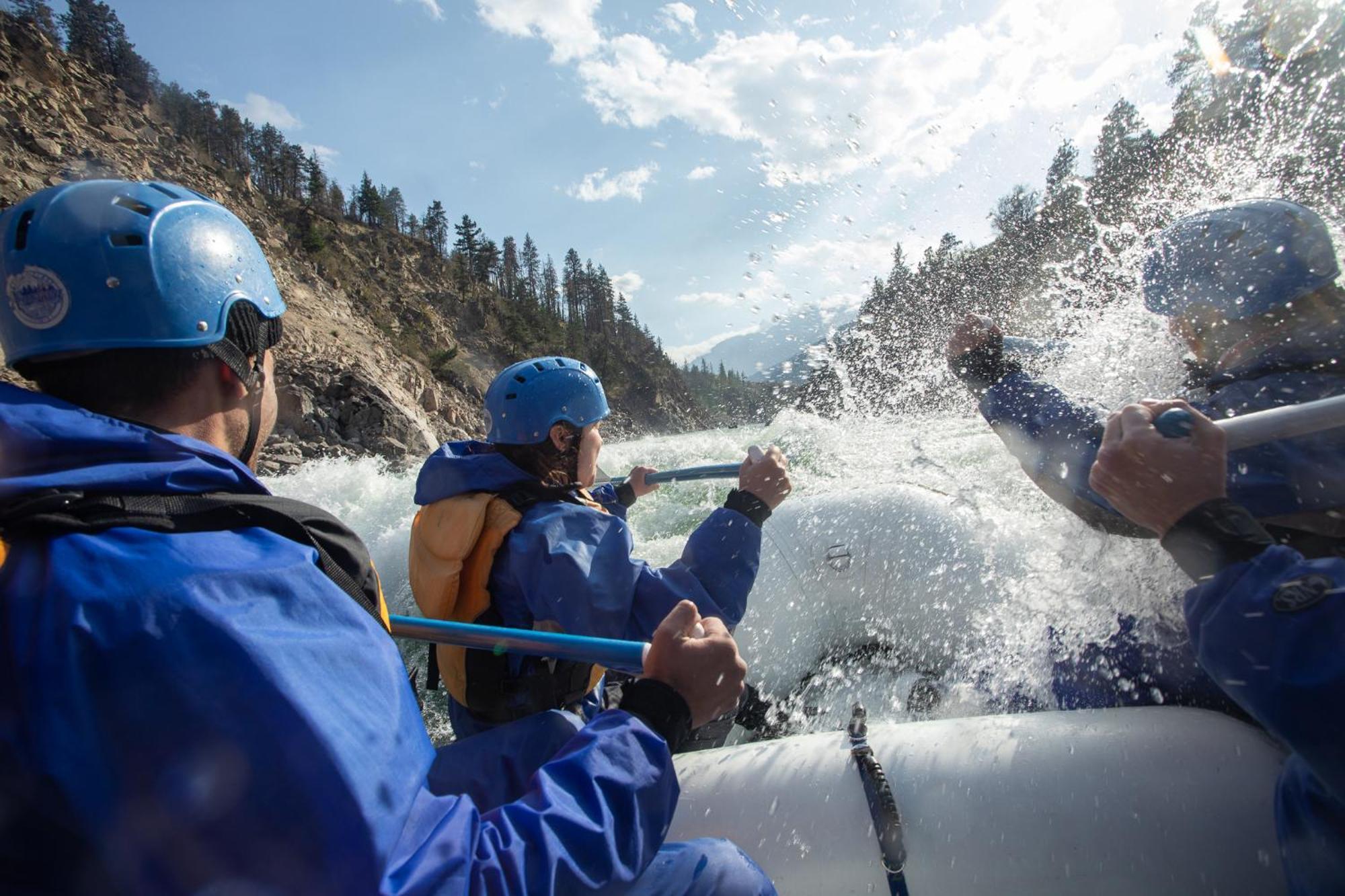 Kumsheen Rafting Resort Lytton Ngoại thất bức ảnh